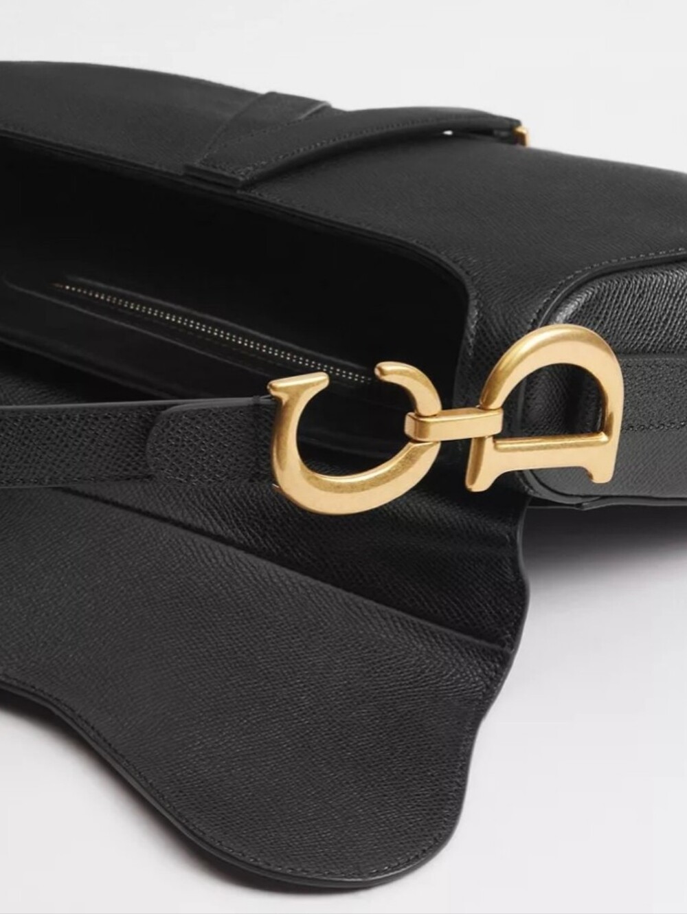Super Grained Calf Saddle Up Crossbody - Picture 5 of 13